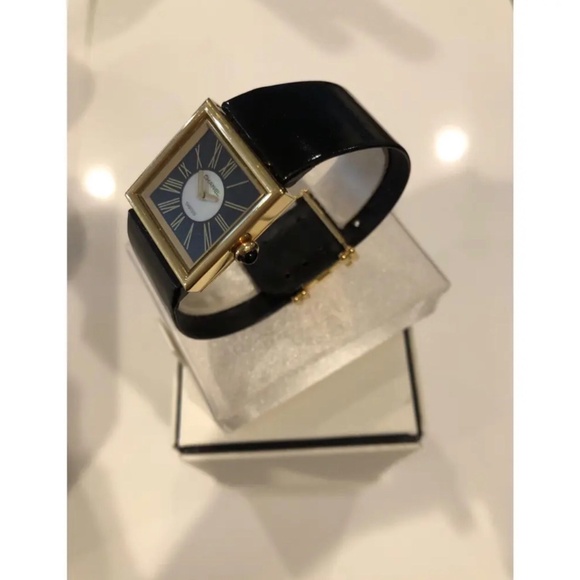 CHANEL WATCH - Picture 7 of 16